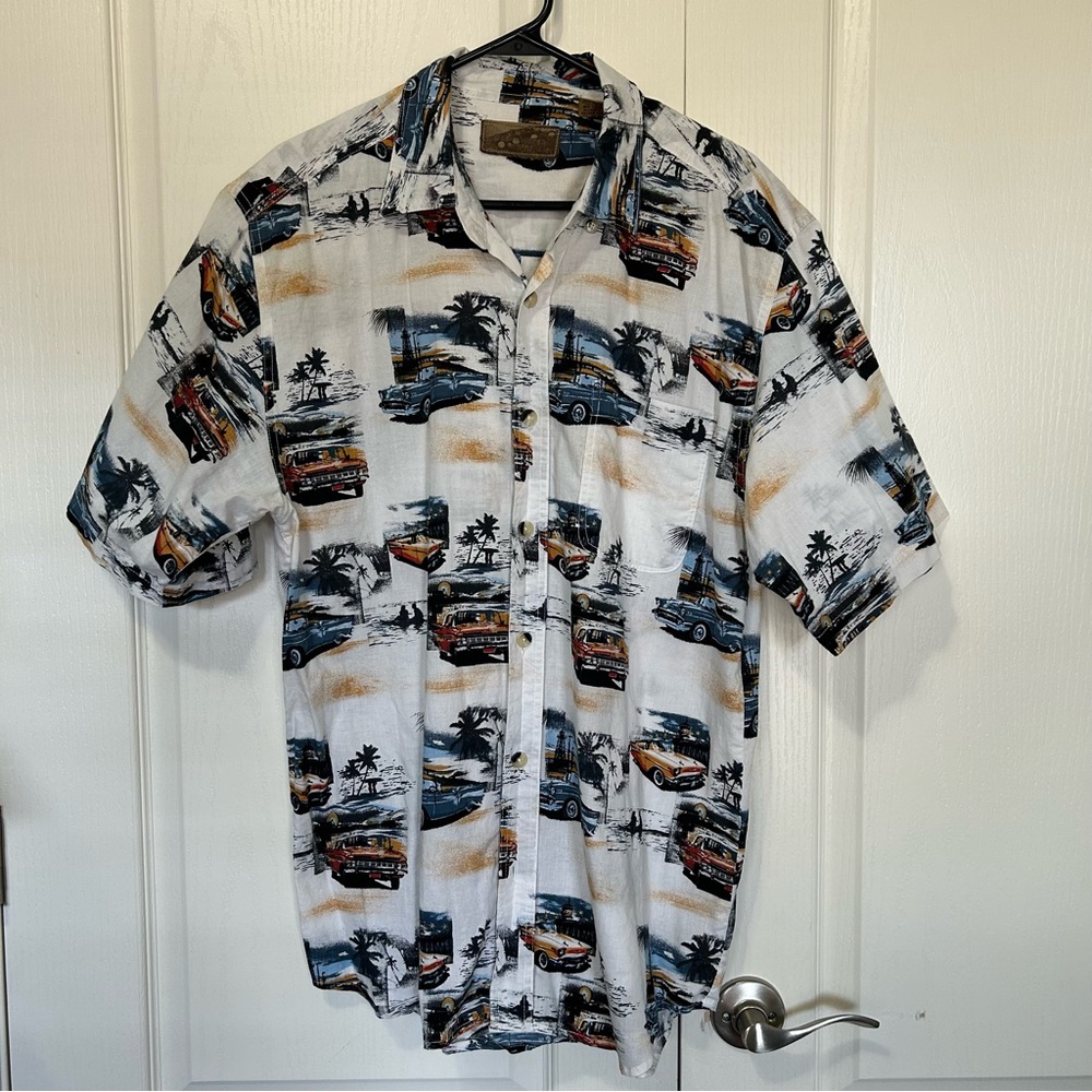 Tropical Classic Cars Short Sleeve Button Down XL by Clear Water Outfitters